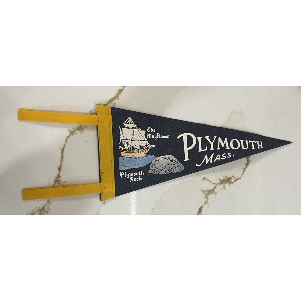 Vintage Plymouth Massachusetts Pennant Felt 12" Mayflower Plymouth Rock History